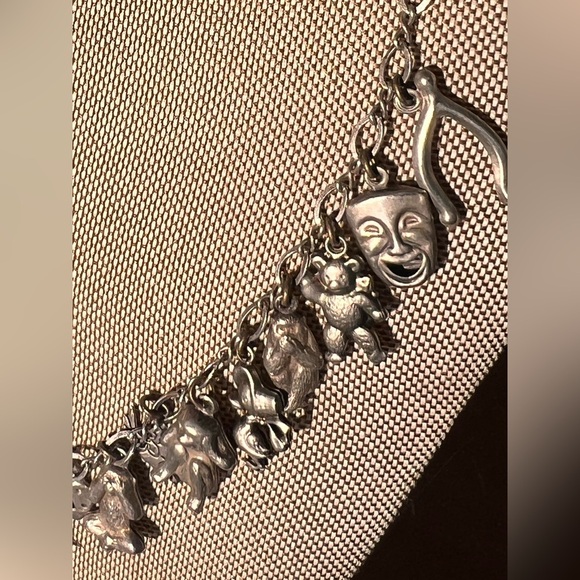 Multiple Charm Heavy Necklace Hallmark 925 Sterling Silver Vintage 19 grams - Picture 4 of 8